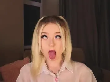 twinklefluff — GOAL: Peep under my skirt With me, you'll lose No Nut November! I'm #new #blonde a  Sofia #18 year old diligent #shy student with tits ^^  #teen