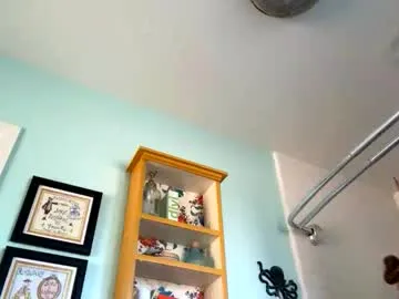 tylababyy — chill w me #bigboobs #natural #bigass #new #horny