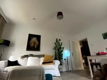 versatilebi7 — Freechat on Chaturbate