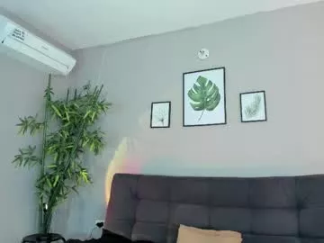 Freechat vicky_kittyy on Chaturbate