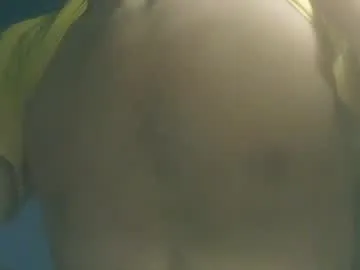 whiteduke81 — Welcome to my room! - Goal: PUBLIC CUMSHOT!!! [750 tokens left] #bigcock #c2c #italian #abs #skinny