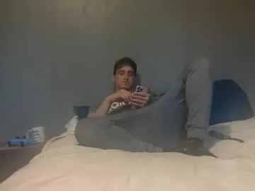 xxvizzyxx — Flash Feet [50 tokens left] #bigcock #daddy #smoke #party #cumshow