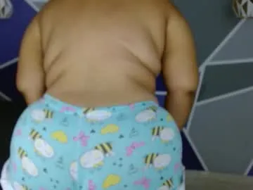 Freechat yera_carey on Chaturbate