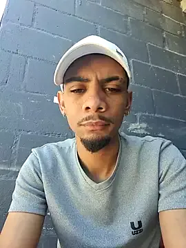 StripChat 29YOURZ_28_ is Freechat 29YOURZ_28_ — cum on my hand!!!