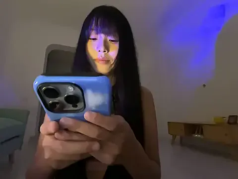 Group 77momomo on StripChat