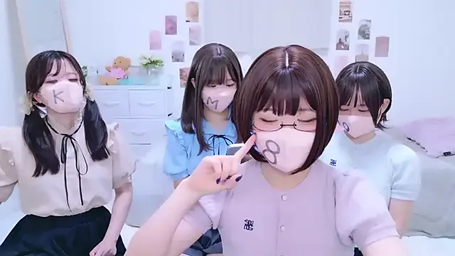 Group 841_yayoi on StripChat