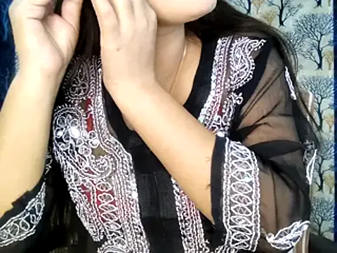 StripChat Aarvi_Arora is Freechat Aarvi_Arora — make me happy with your vibes