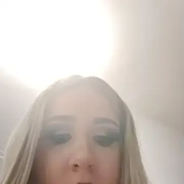 AdelinaJude — gift video at last tipper