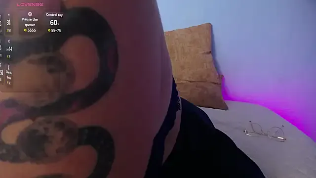 Freechat agathabela on StripChat