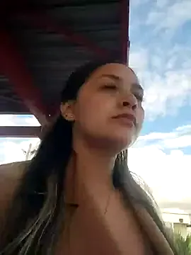 alana_69 on StripChat 