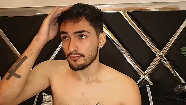 Freechat AlekRuizx on StripChat