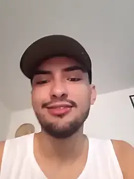 Freechat AlekRuizx on StripChat