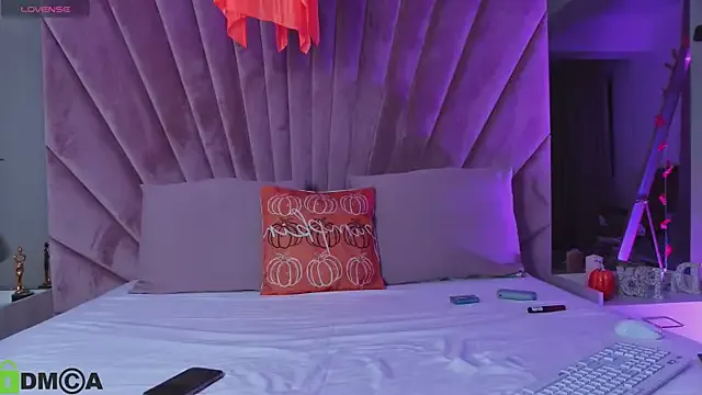 Freechat AlisonBlu on StripChat