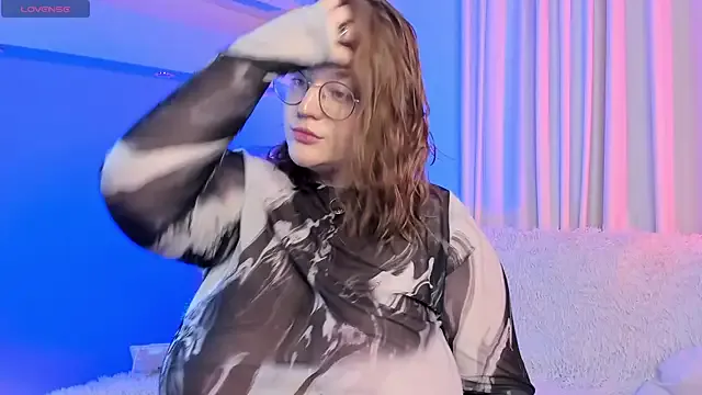 Freechat Alissa_S on StripChat