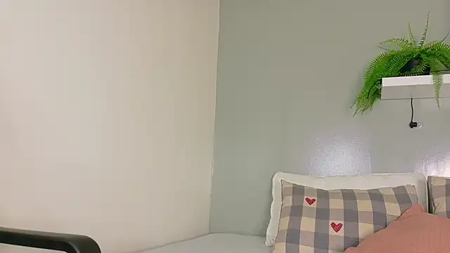 Annavic__ on StripChat 