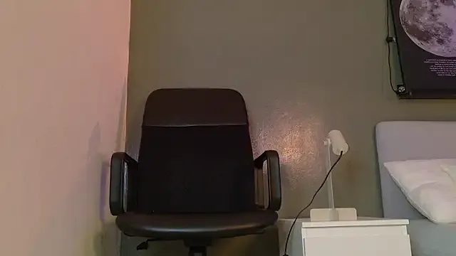 StripChat Annavic__ is Freechat Annavic__ — suck and spit on my tits