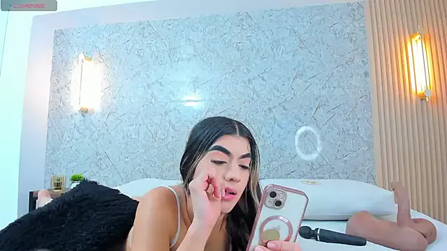 StripChat Antonella_west is Freechat Antonella_west — Make me yours with ur vibrations