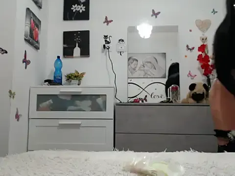 Baby_Panther on StripChat 