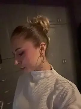 StripChat BabyAnais is Freechat BabyAnais — fingering deeepp