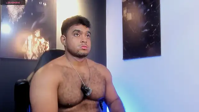 Freechat Big_furry_bear13 on StripChat