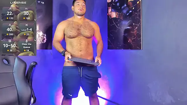 Freechat Big_furry_bear13 on StripChat