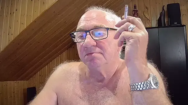 biggandybig on StripChat 