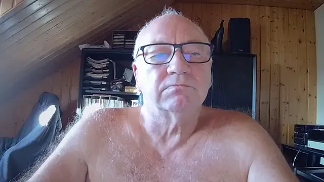 biggandybig on StripChat 