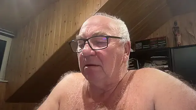 biggandybig on StripChat 