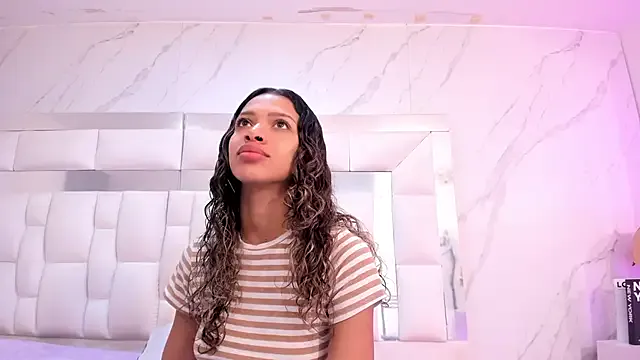 BritneyCollins — Control plug anal 7 min