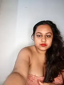 StripChat bumblebeegirl is Freechat bumblebeegirl — Slap my pussy Hard Untill i Cum