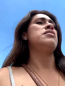 bunny_tyfani on StripChat 