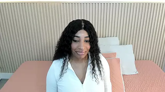 Freechat charlottebrowns_ on StripChat