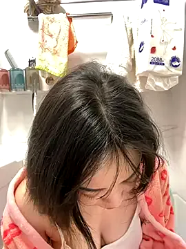 chick-888 — Close-up of anus