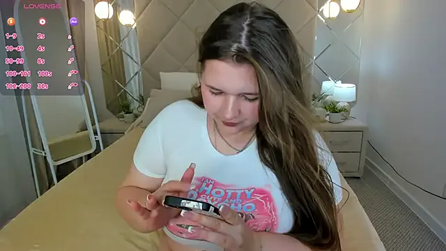 StripChat Chloee_White is Freechat Chloee_White — The Ice Cube show