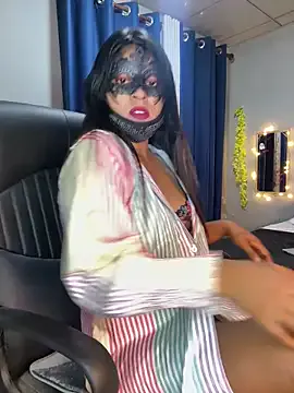 Freechat Cinderella-98 on StripChat