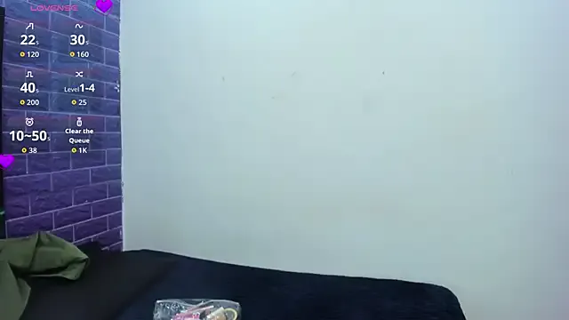 Freechat Cora_222 on StripChat