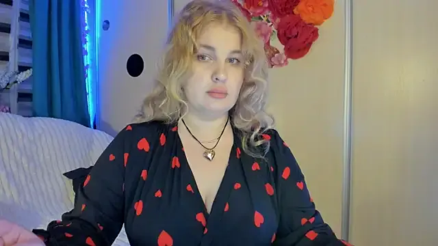 Freechat CoraSwon on StripChat