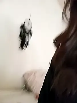 Freechat CornetDeGlace on StripChat