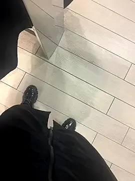 Freechat CrazzyChicks on StripChat