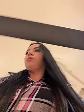 Freechat CrazzyChicks on StripChat