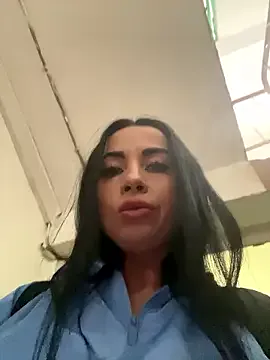 Freechat CrazzyChicks on StripChat