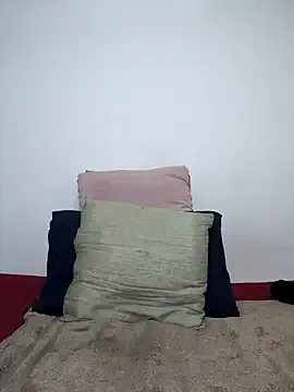 Freechat Curvy_sluty on StripChat