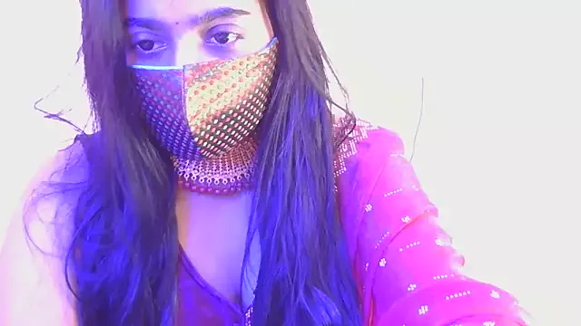 Private Cute-Simmi69 on StripChat