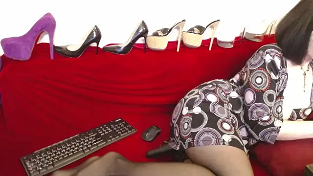 Freechat Danacougar on StripChat