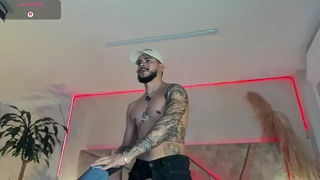 Freechat DickGriffith_ on StripChat