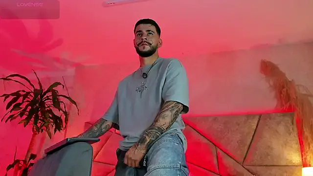 Freechat DickGriffith_ on StripChat