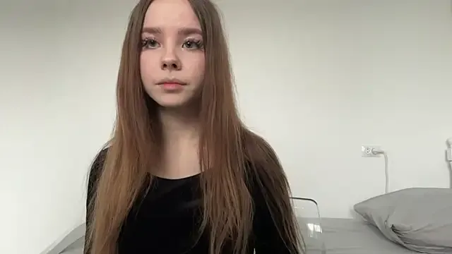 EhtelBiondi on StripChat 