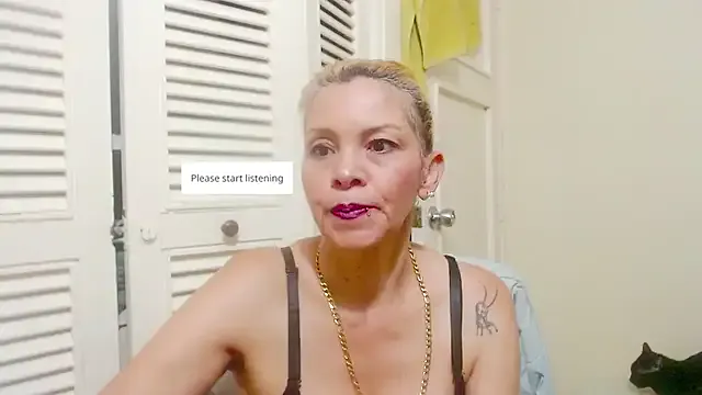electra-mommy on StripChat 