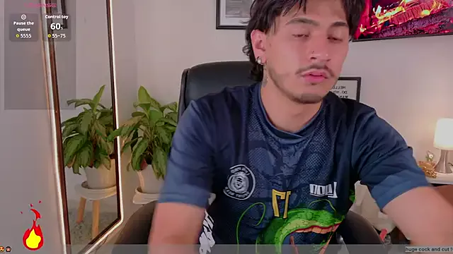 Freechat Elian_savoy on StripChat