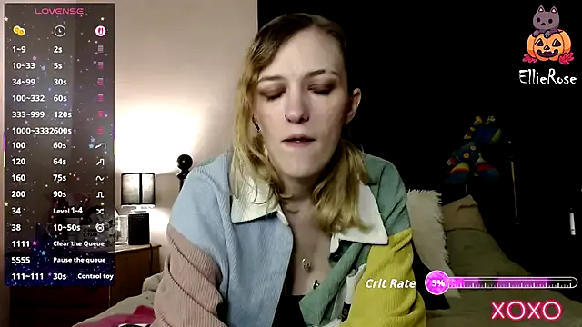 Freechat EllieeRose on StripChat